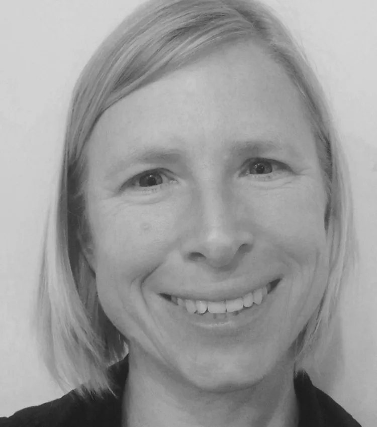 Gail Violaris